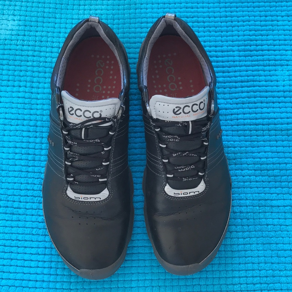 Eco Golf Shoes